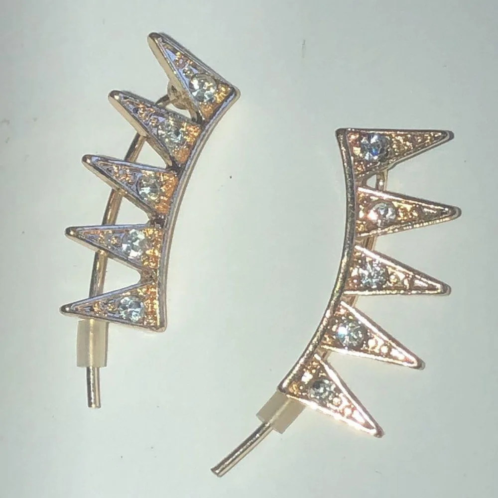 N/A gold tone